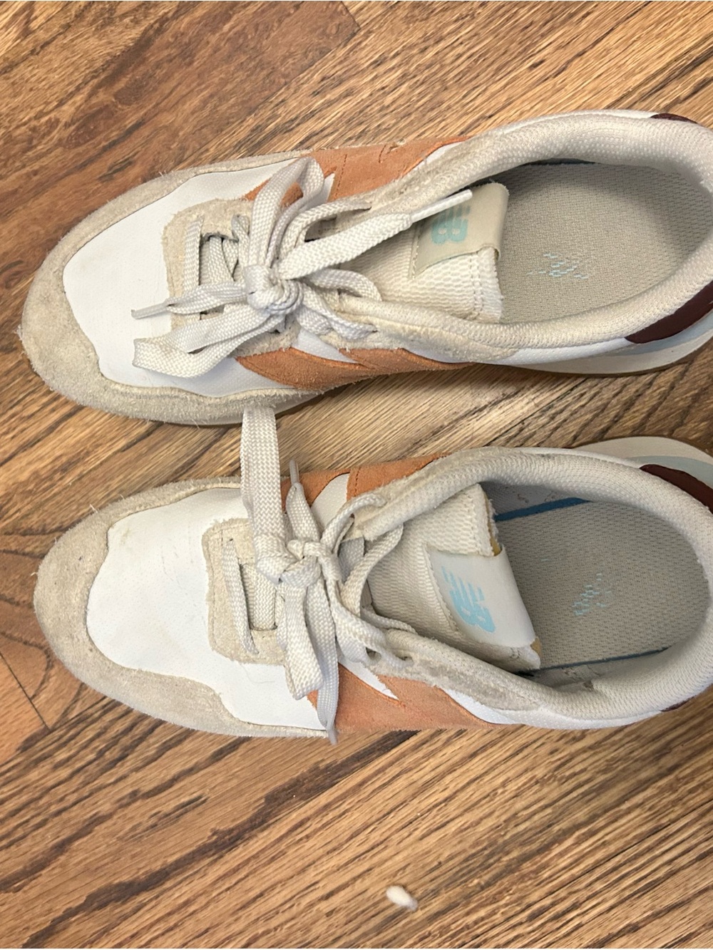 New Balance Kids Beige & Tan Sneakers with Orange 'N' Accent - Picture 2 of 5